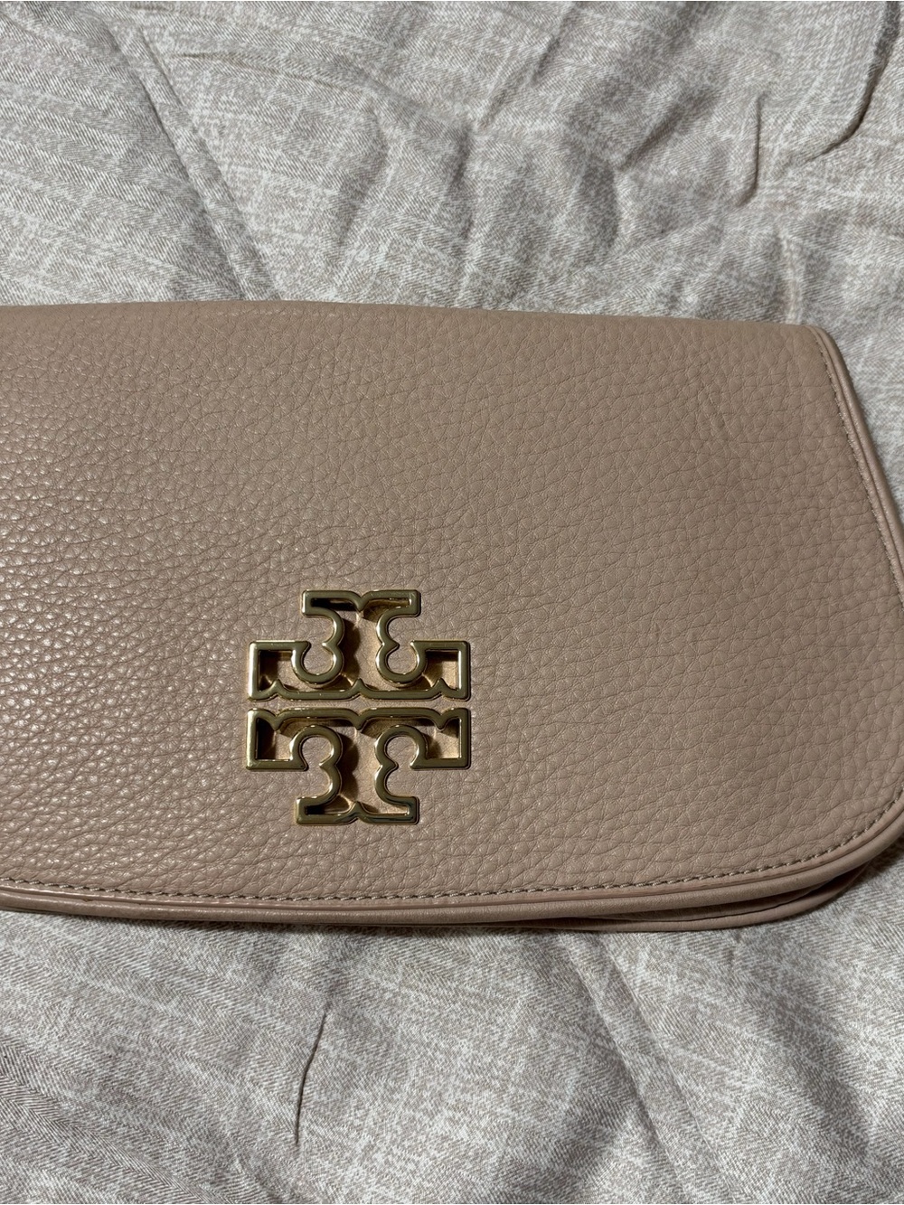 Tory Burch Pebbled Leather Flap Clutch in Taupe with Gold Logo